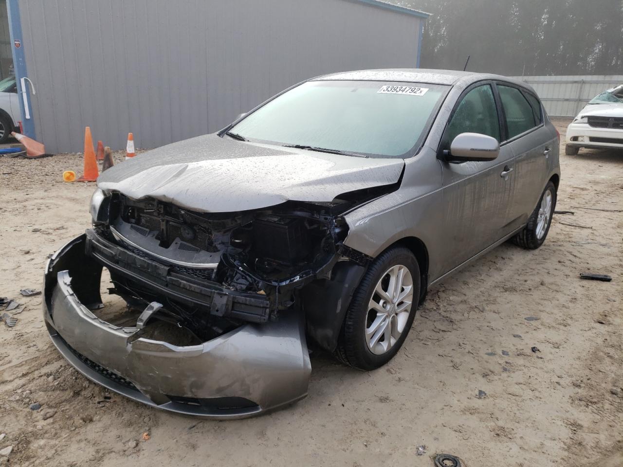 Photo 2 from auction – 2012 KIA FORTE EX with VIN KNAFU5A25C5481220