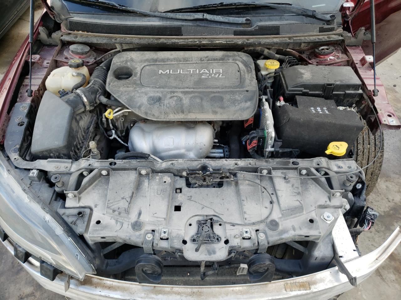 Photo 7 from auction – 2016 CHRYSLER 200 LIMITE with VIN 1C3CCCABXGN114871