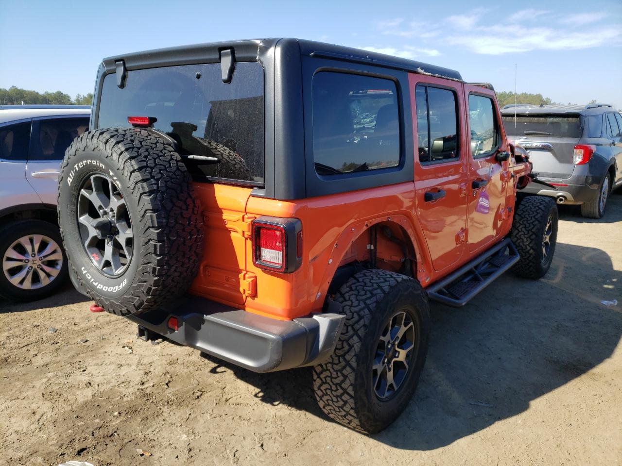 Photo 4 from auction – 2018 JEEP WRANGLER U with VIN 1C4HJXFG7JW222840