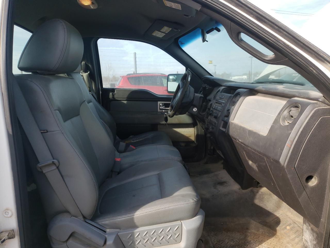 Photo 5 from auction – 2011 FORD F-150 with VIN 1FTMF1CM3BKD12941