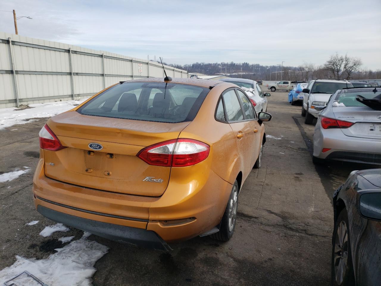 Photo 4 from auction – 2016 FORD FIESTA SE with VIN 3FADP4BJ3GM104196