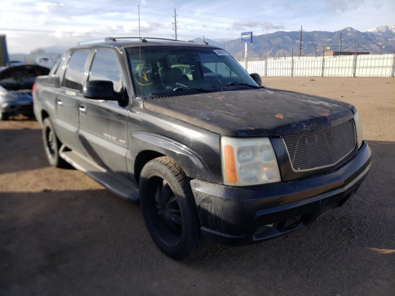 CADILLAC ESCALADE E 2003 مع رقم تعريف المركبة 3GYEK63N23G236055 - صورة من المزاد