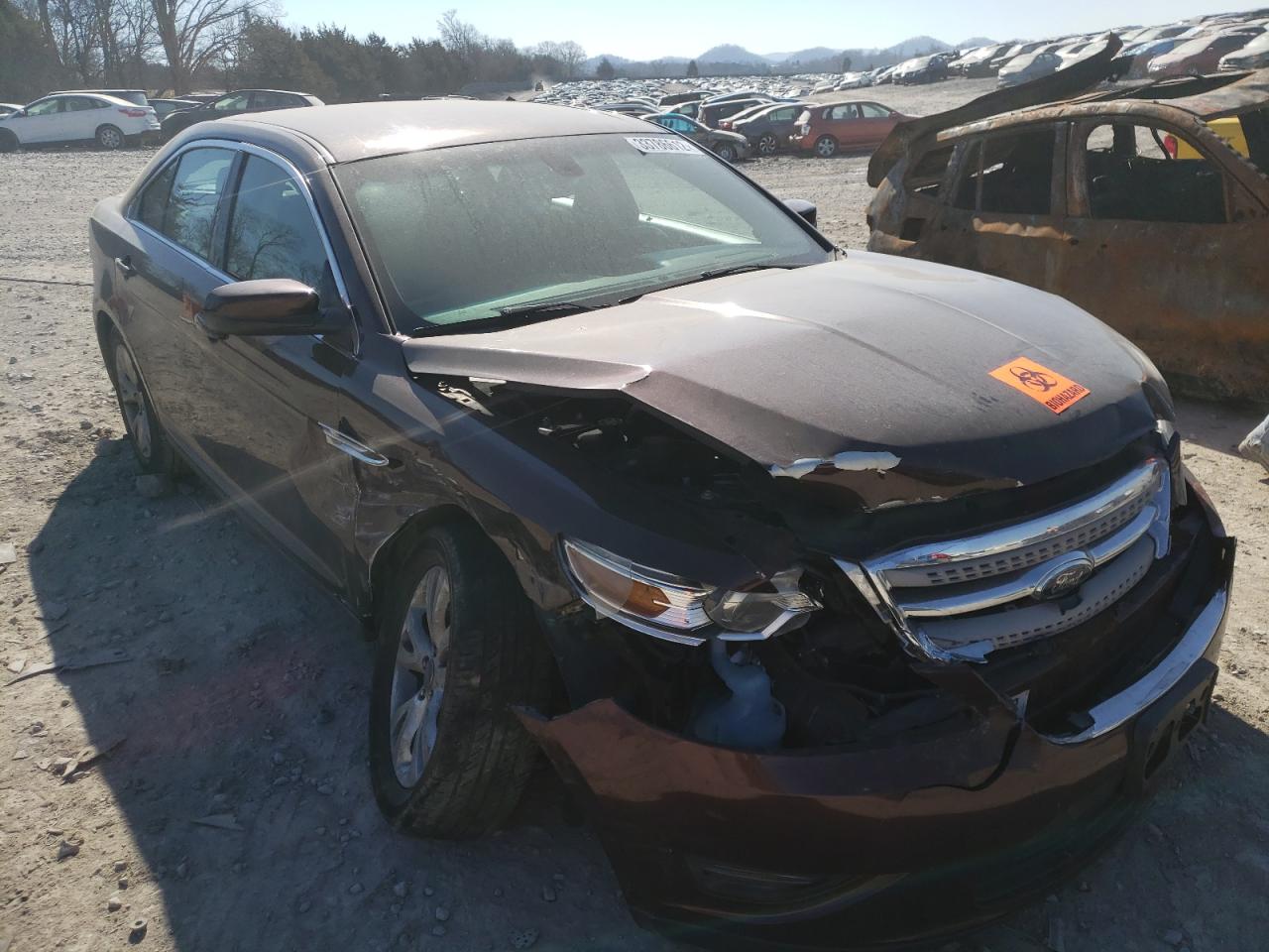 FORD TAURUS SEL 2011 with VIN 1FAHP2EW6BG134387 - Photo from auction