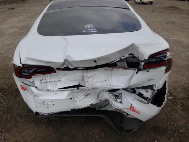Photo 10 from auction – 2017 TESLA MODEL S with VIN 5YJSA1E1XHF205240