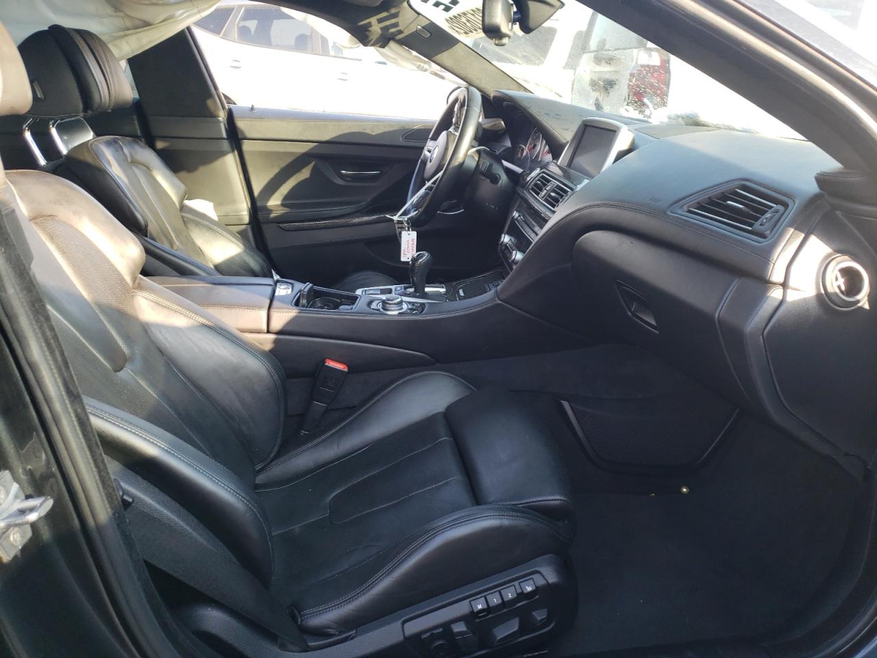 Photo 5 from auction – 2014 BMW M6 GRAN CO with VIN WBS6C9C53ED467063