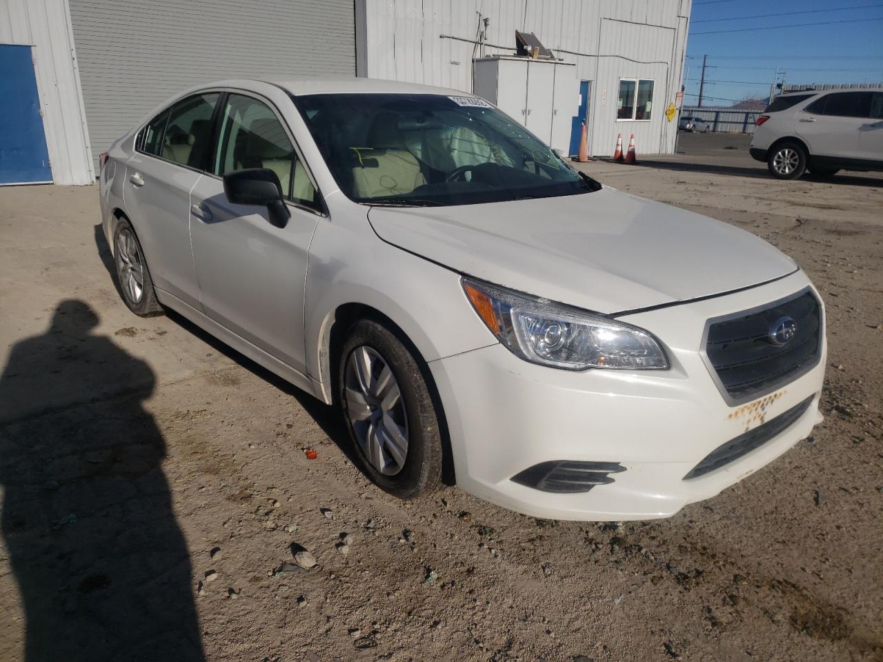 SUBARU LEGACY 2.5 2016 with VIN 4S3BNBA69G3041244 - Photo from auction