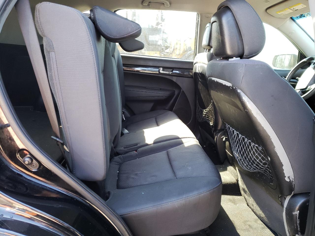 Photo 6 from auction – 2012 KIA SORENTO BA with VIN 5XYKT3A14CG237727