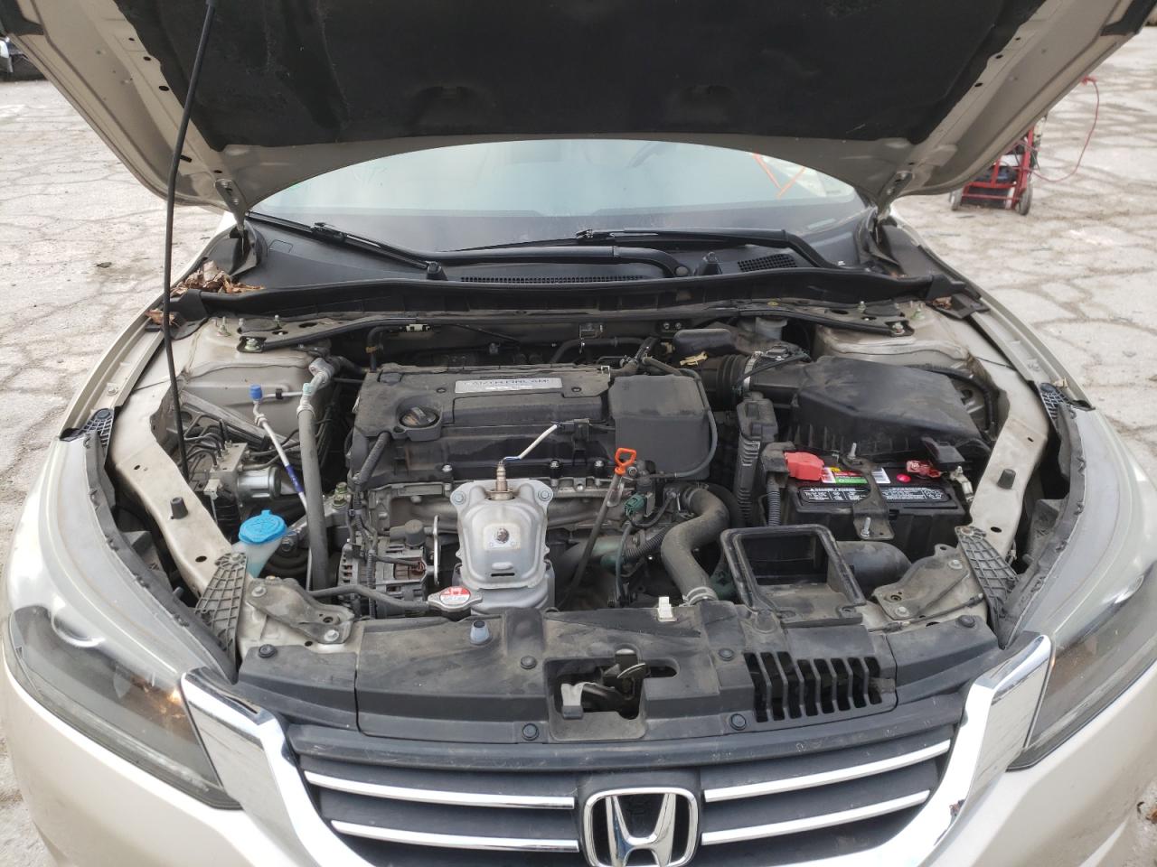 Photo 7 from auction – 2015 HONDA ACCORD EXL with VIN 1HGCR2F85FA046553