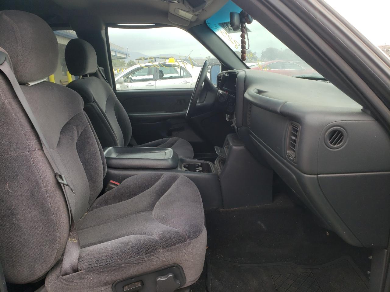 Photo 5 from auction – 2001 GMC NEW SIERRA with VIN 1GTEC19T91Z157944