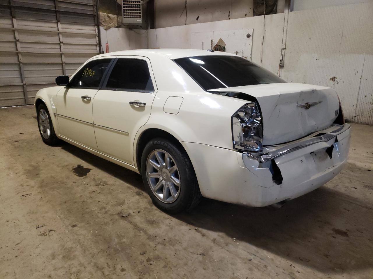Photo 3 from auction – 2006 CHRYSLER 300C with VIN 2C3LA63H86H536198