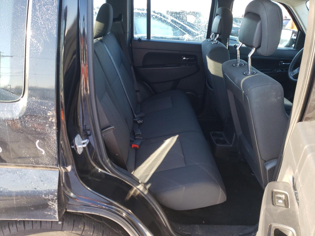 Photo 6 from auction – 2012 JEEP LIBERTY SP with VIN 1C4PJMAK8CW124280