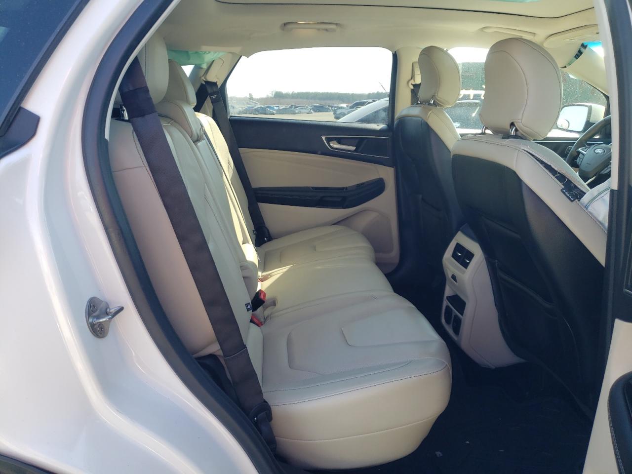 Photo 6 from auction – 2015 FORD EDGE TITAN with VIN 2FMPK3K83FBC24802