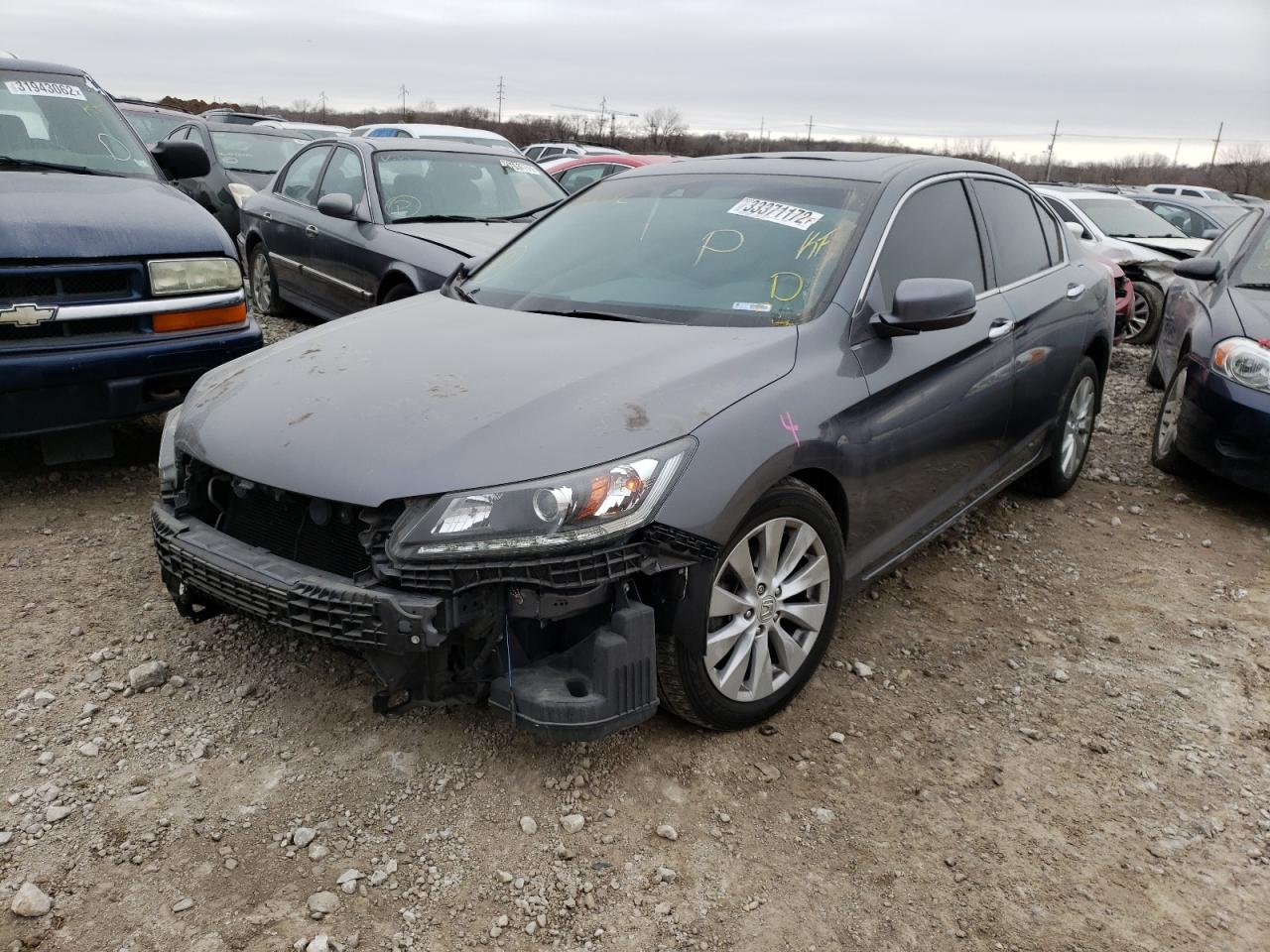 Photo 2 from auction – 2013 HONDA ACCORD EXL with VIN 1HGCR3F80DA047192