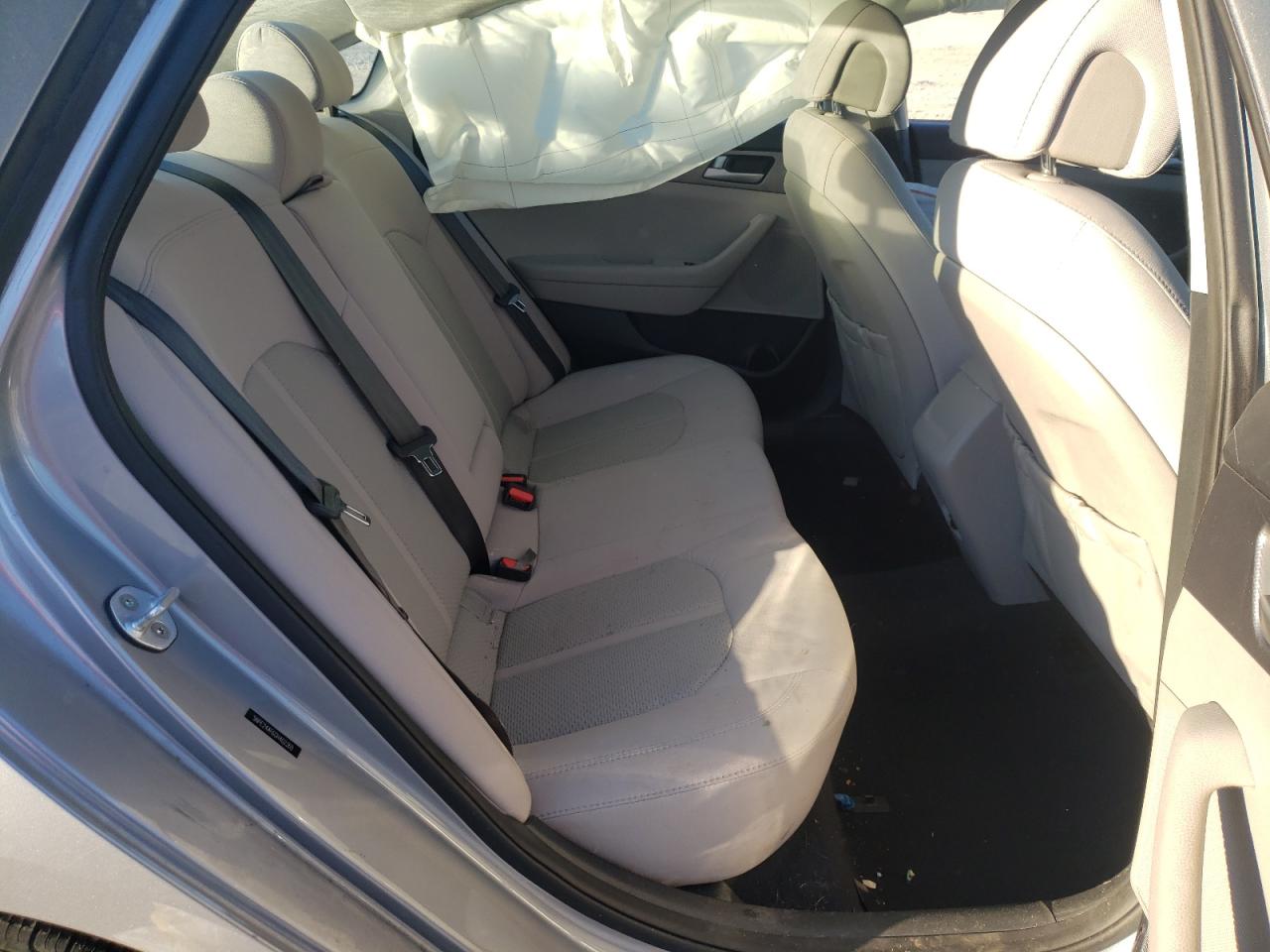 Photo 6 from auction – 2016 HYUNDAI SONATA SE with VIN 5NPE24AF6GH402368