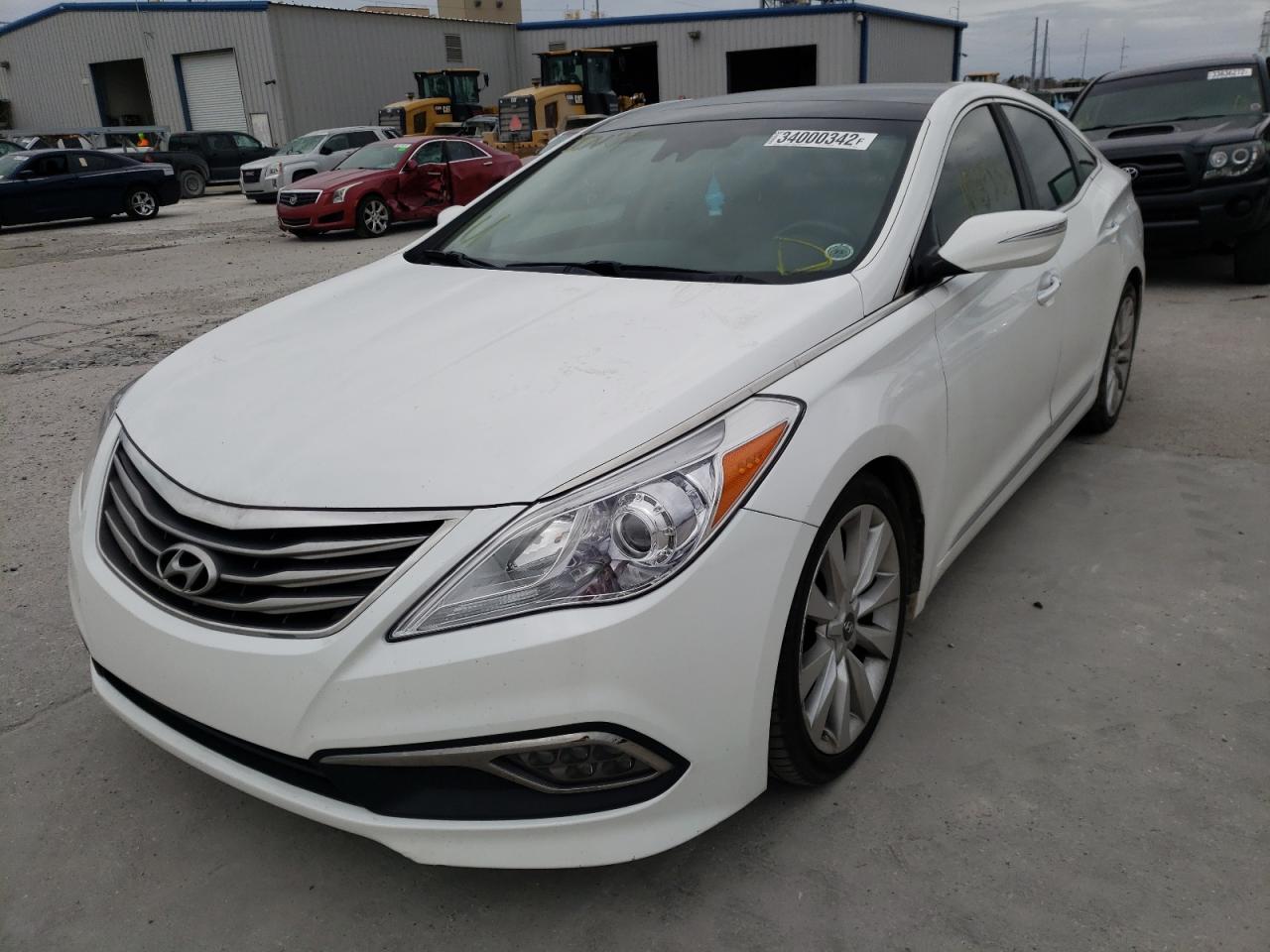 Photo 2 from auction – 2015 HYUNDAI AZERA LIMI with VIN KMHFH4JG2FA449040
