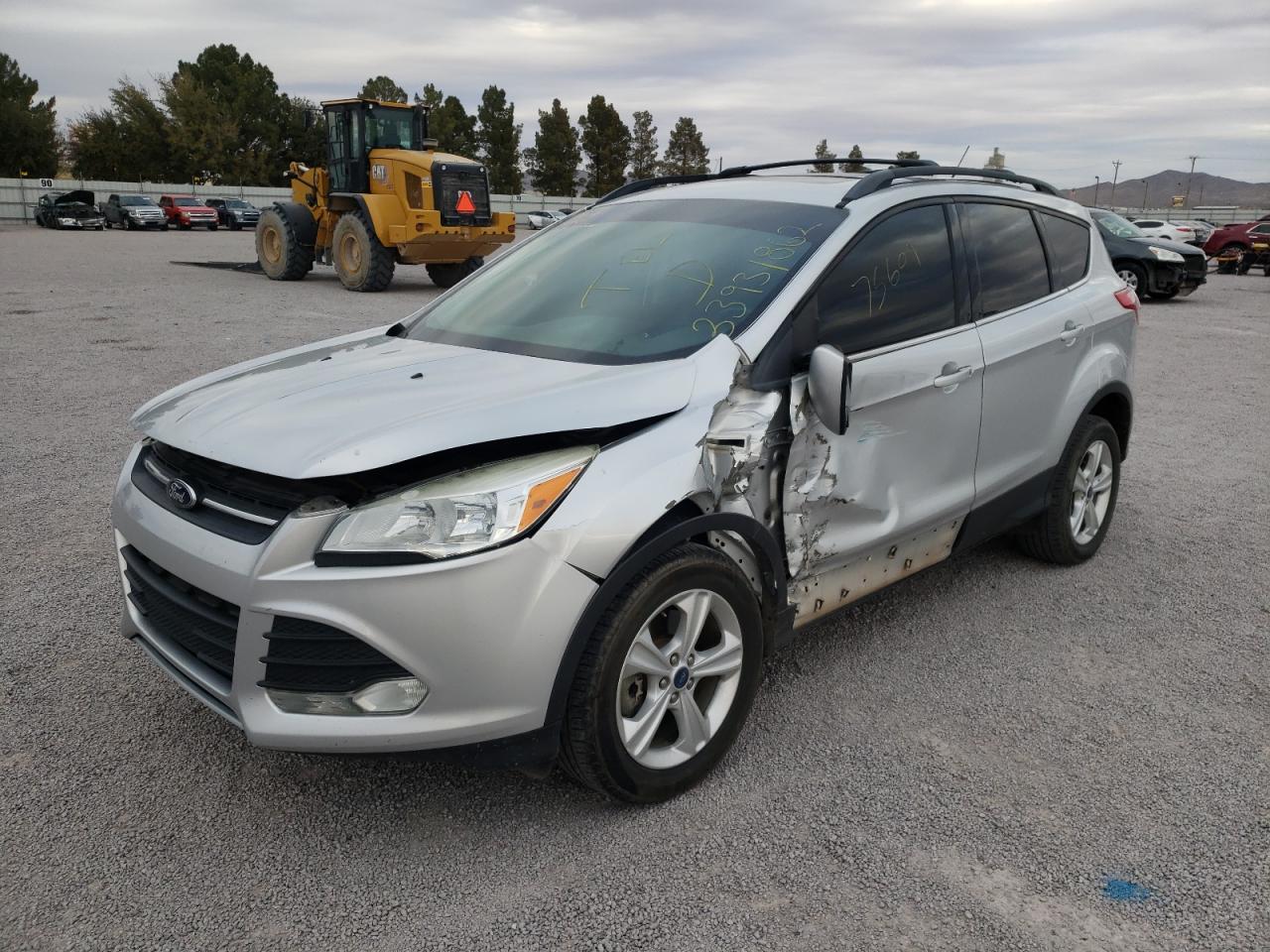 Photo 2 from auction – 2013 FORD ESCAPE SE with VIN 1FMCU0G93DUA02812