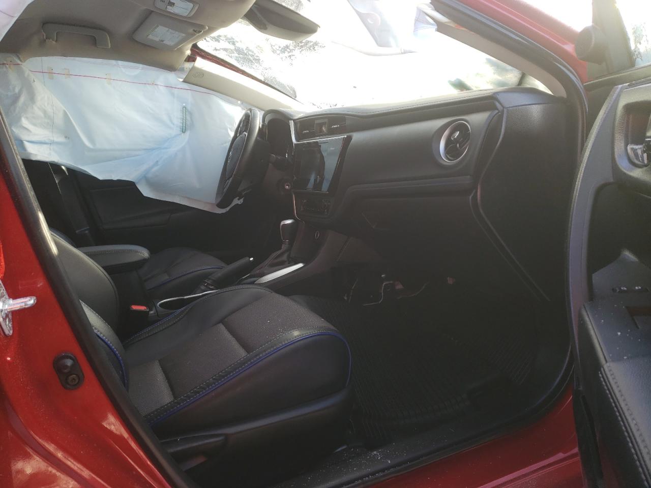 Photo 5 from auction – 2017 TOYOTA COROLLA L with VIN 5YFBURHE5HP654401