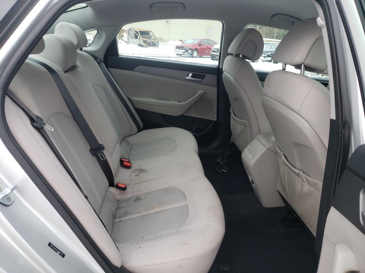 Photo 6 from auction – 2016 HYUNDAI SONATA SE with VIN 5NPE24AF2GH405378