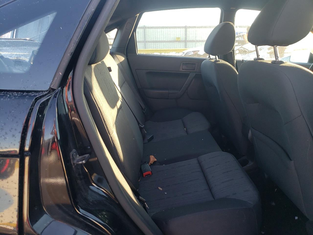 Photo 6 from auction – 2010 FORD FOCUS with VIN 1FAHP3FN0AW107587