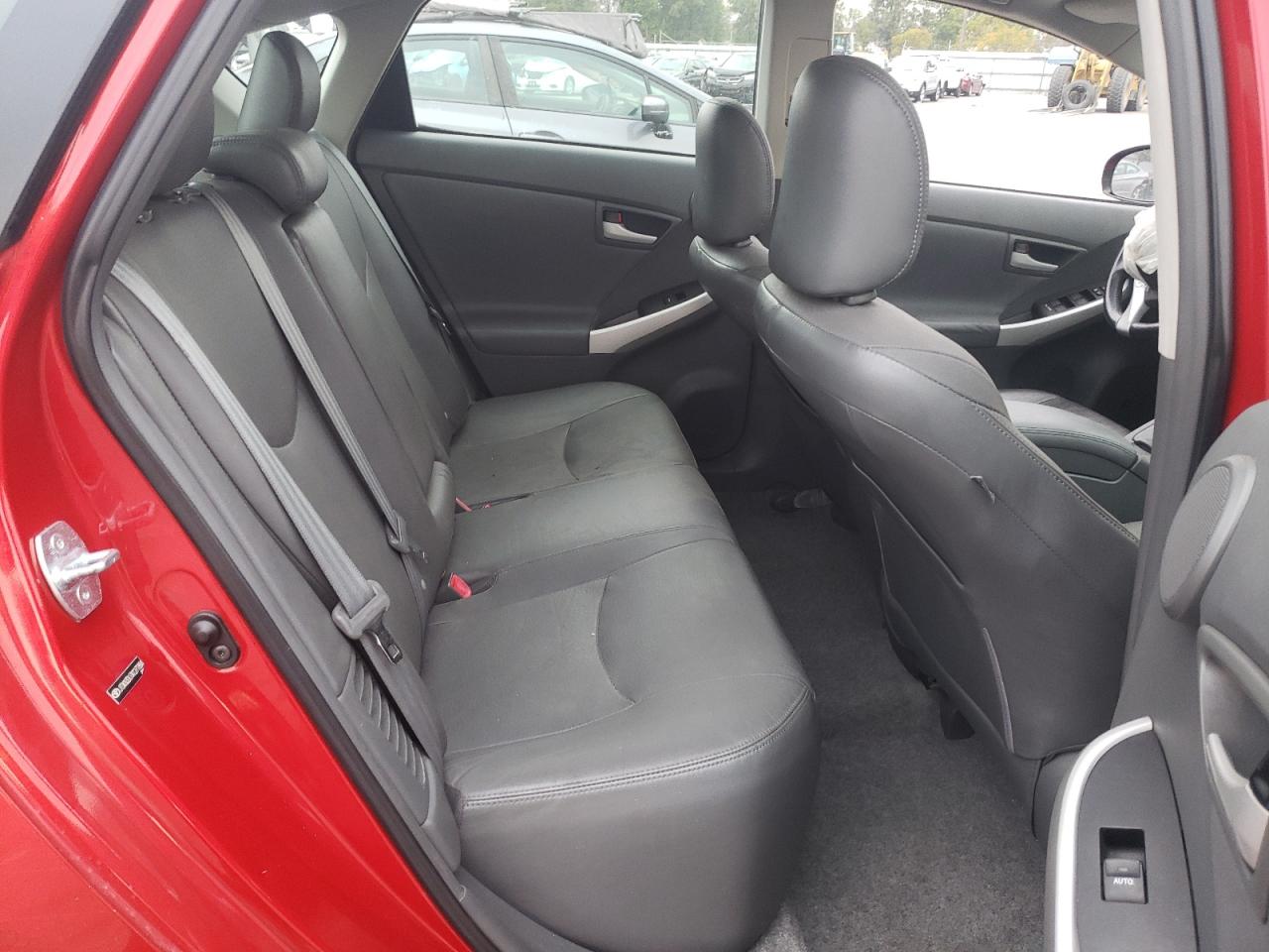 Photo 6 from auction – 2010 TOYOTA PRIUS with VIN JTDKN3DU7A1271884