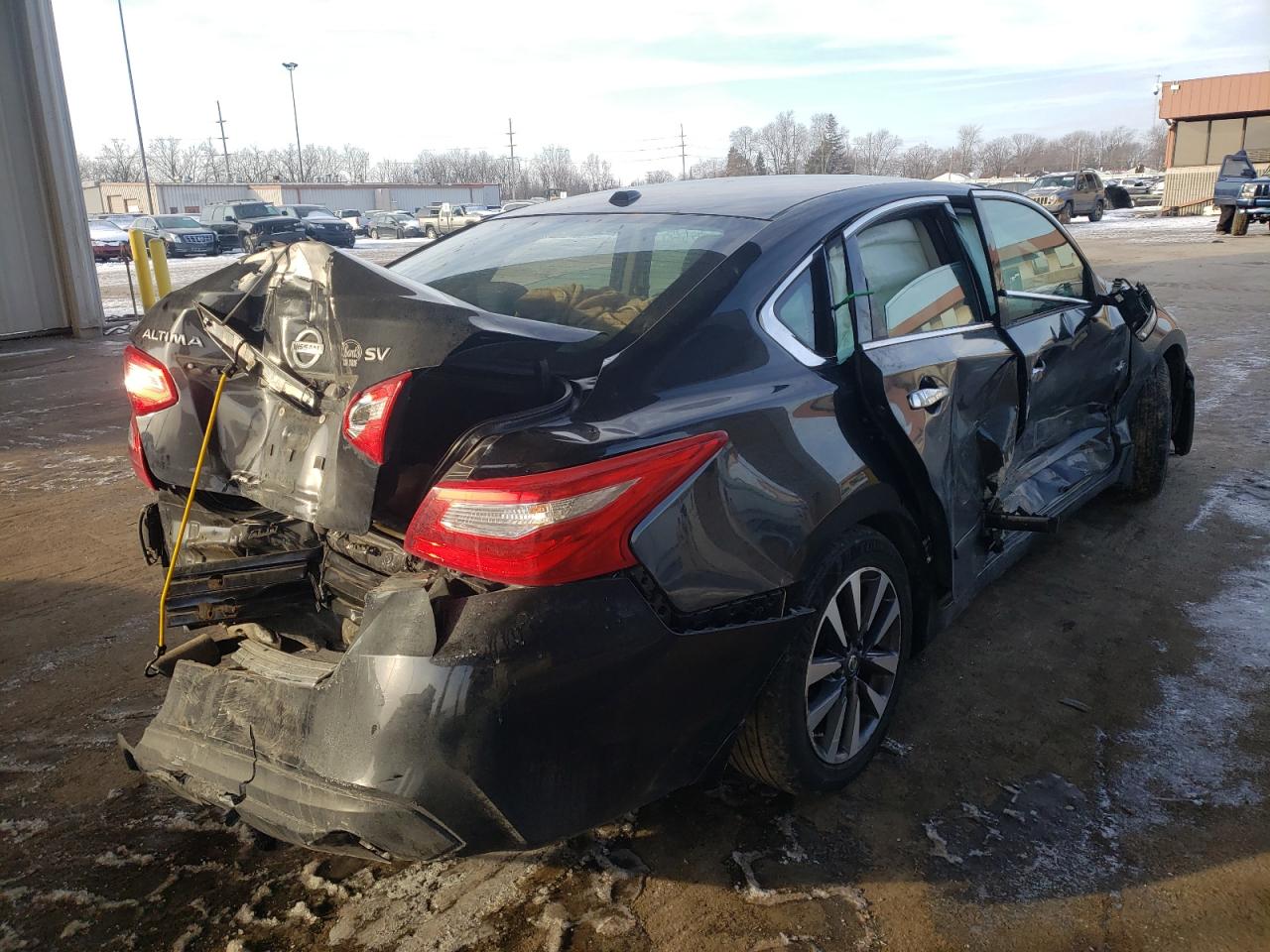 Photo 4 from auction – 2016 NISSAN ALTIMA 2.5 with VIN 1N4AL3AP3GC289432
