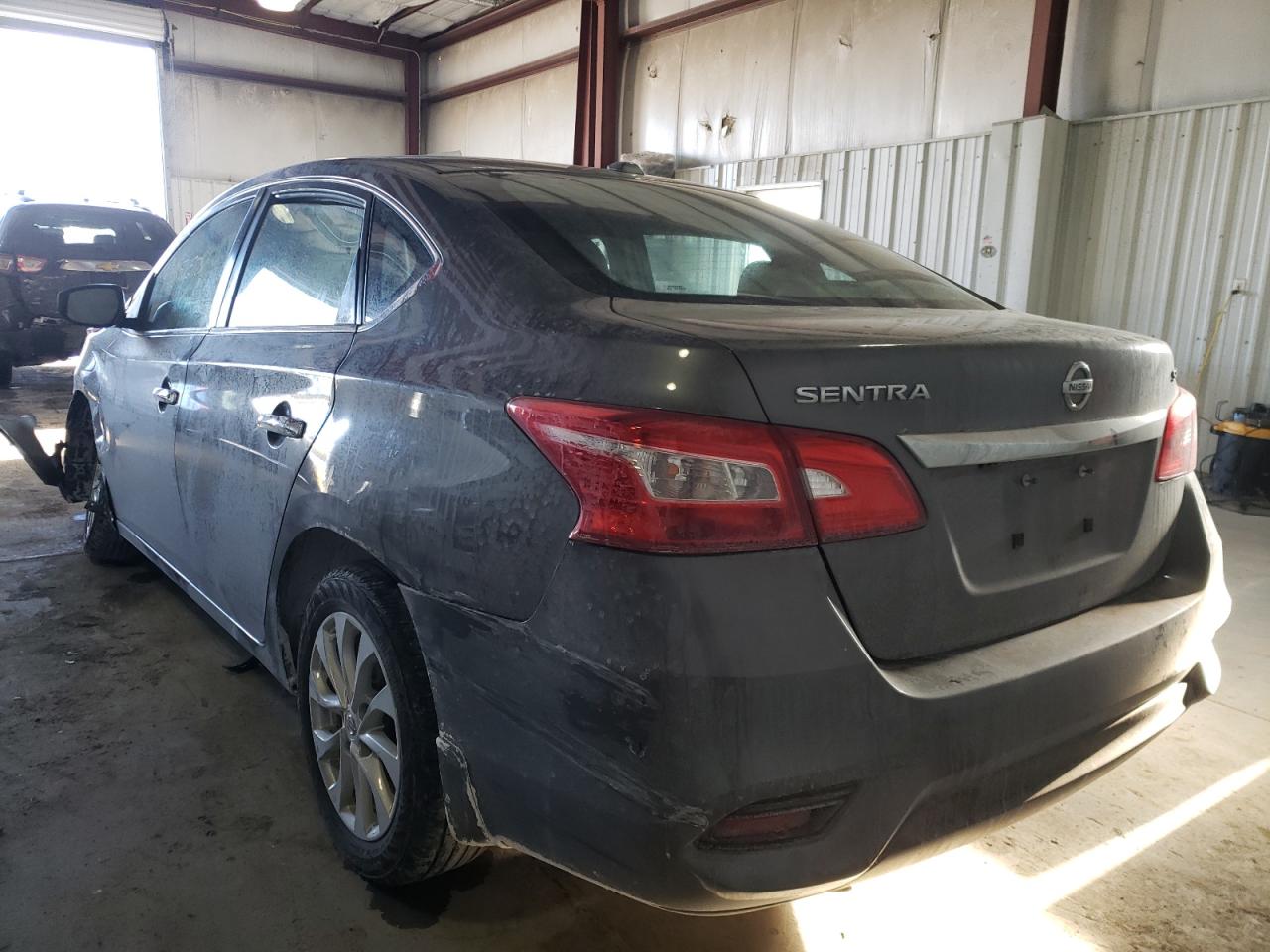 Photo 3 from auction – 2019 NISSAN SENTRA S with VIN 3N1AB7AP2KY249057