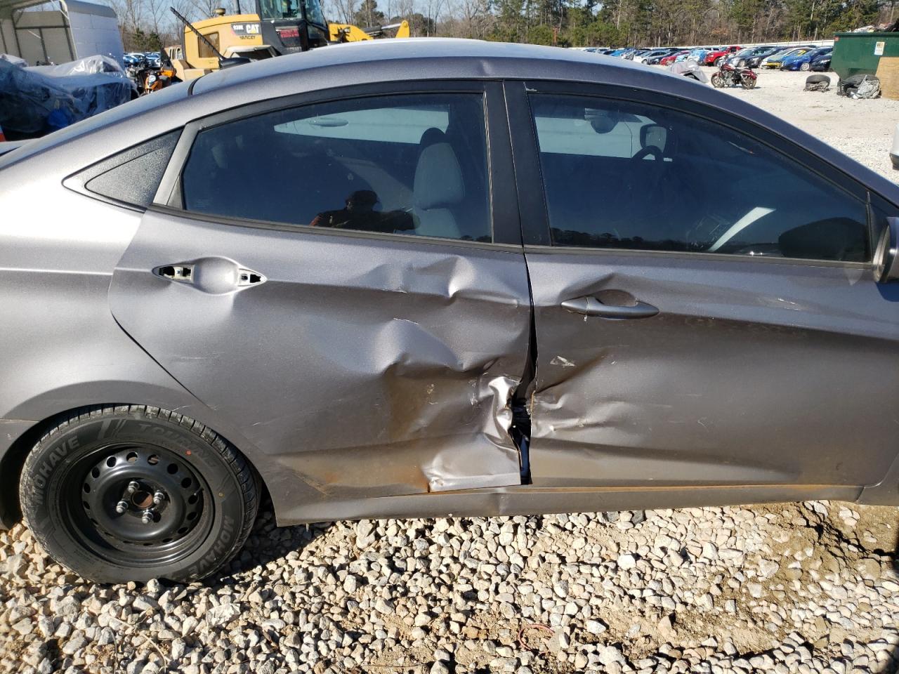 Photo 9 from auction – 2013 HYUNDAI ACCENT GLS with VIN KMHCT4AE5DU520243