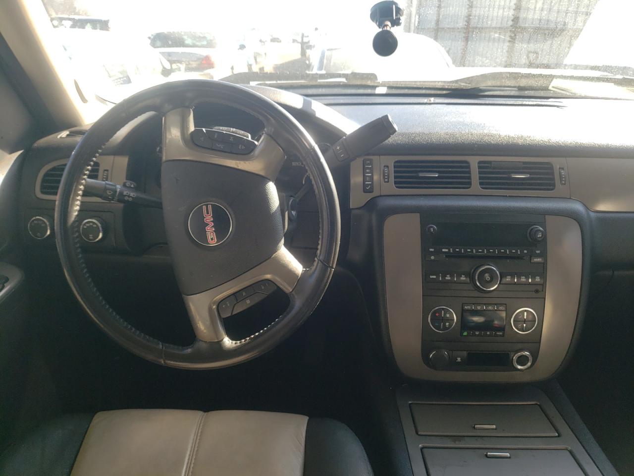 Photo 9 from auction – 2011 GMC SIERRA K15 with VIN 3GTP2WE30BG393981