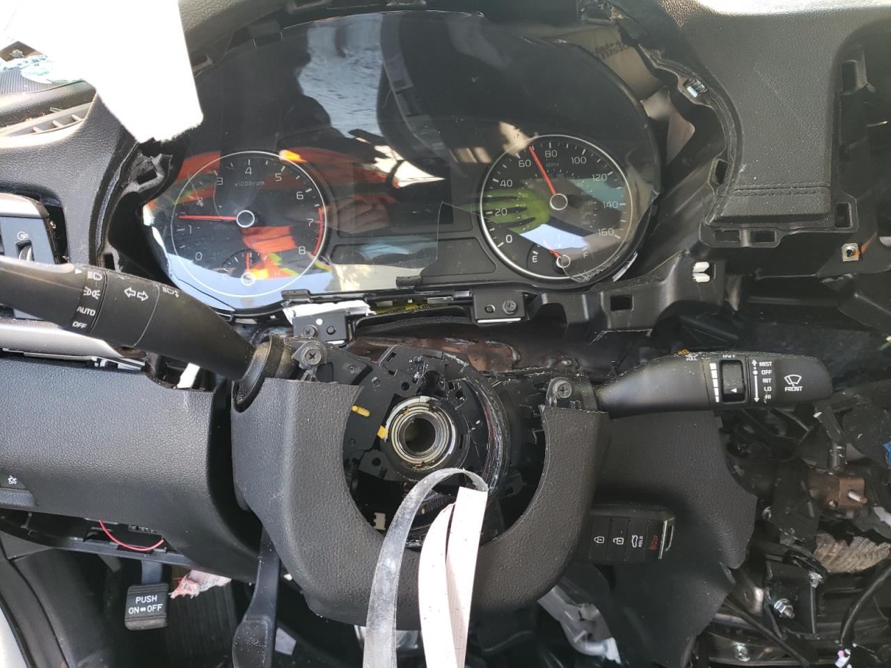 Photo 8 from auction – 2016 KIA OPTIMA LX with VIN 5XXGT4L32GG073415