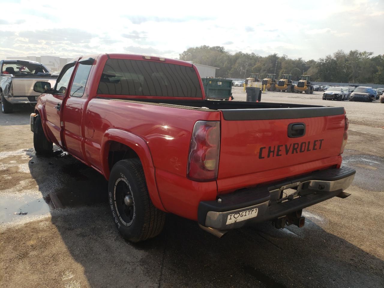 Photo 3 from auction – 2003 CHEVROLET SILVERADO with VIN 1GCEC19T23Z146173