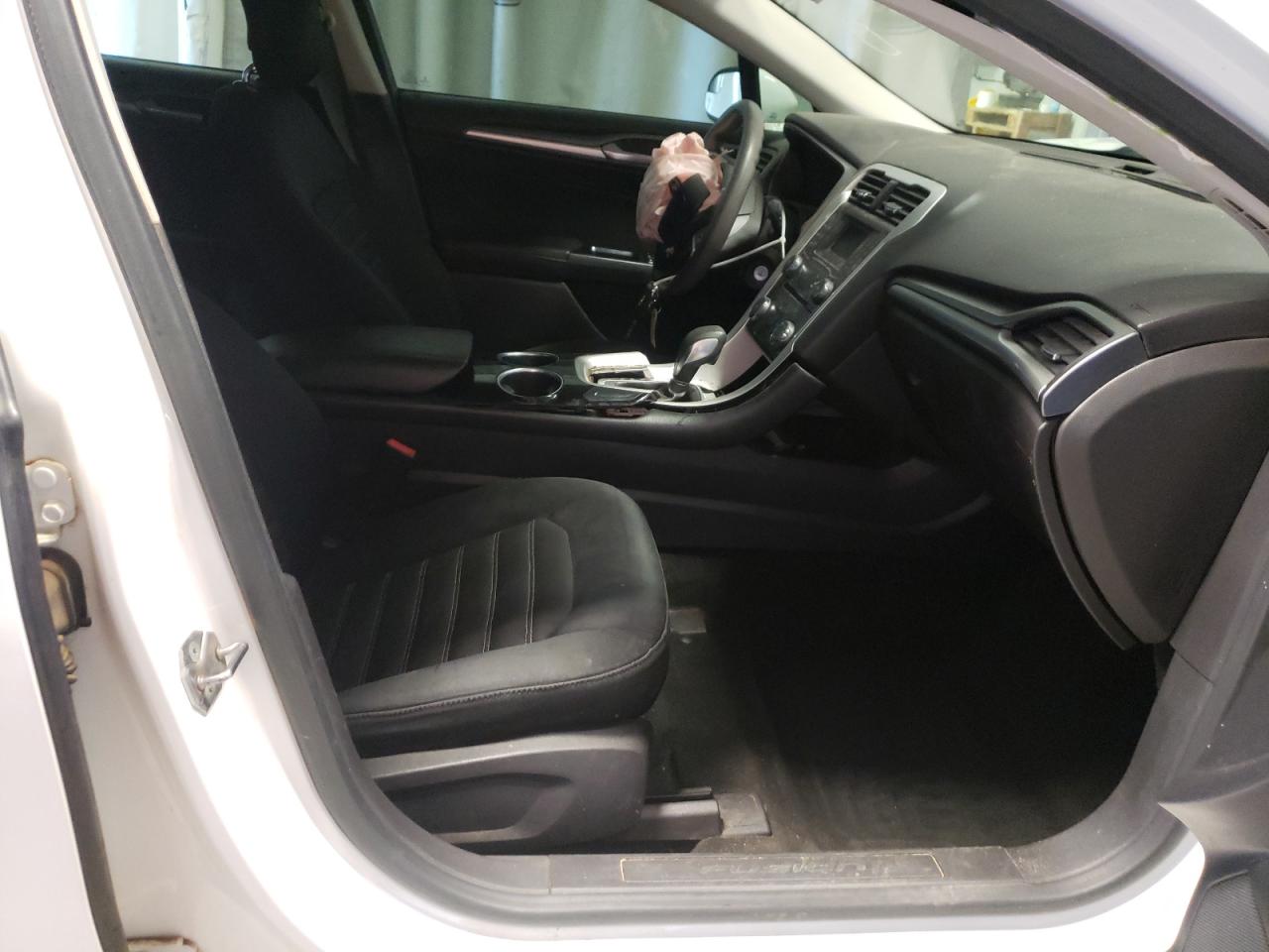 Photo 5 from auction – 2013 FORD FUSION SE with VIN 3FA6P0H74DR249212