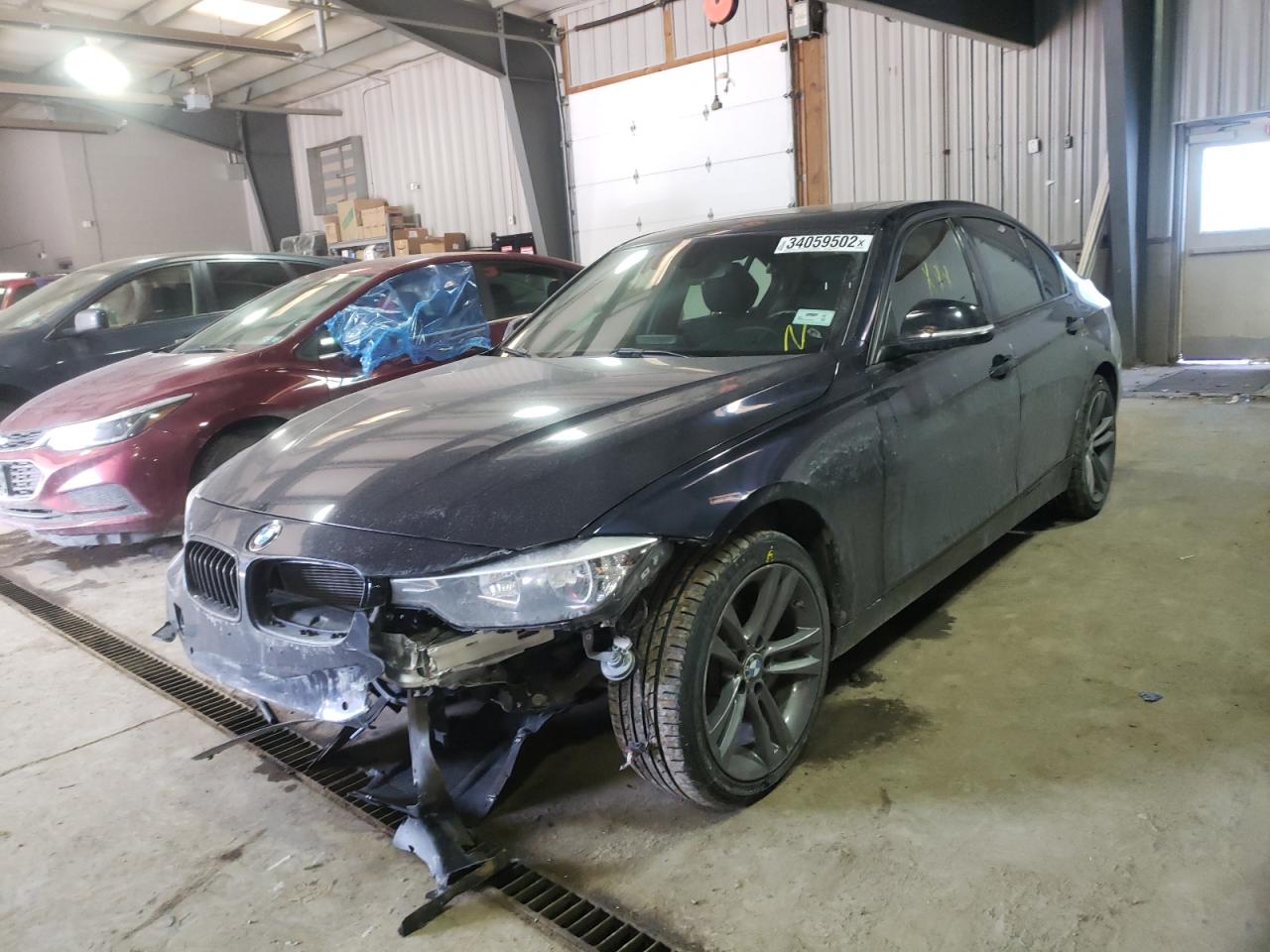Photo 2 from auction – 2015 BMW 328 XI with VIN WBA3B3G54FNT68989