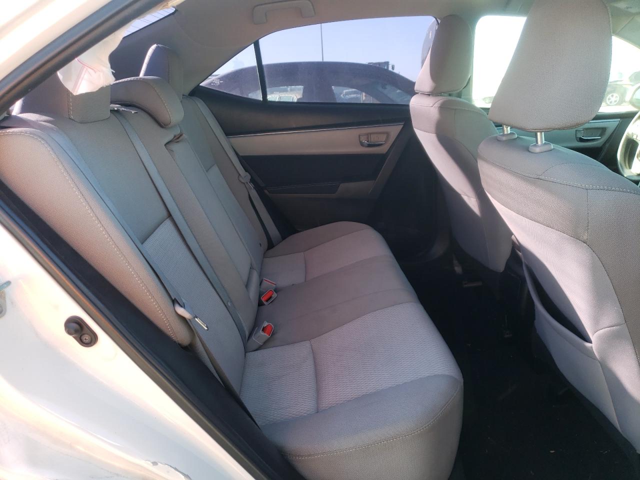 Photo 6 from auction – 2015 TOYOTA COROLLA L with VIN 5YFBURHE2FP287535
