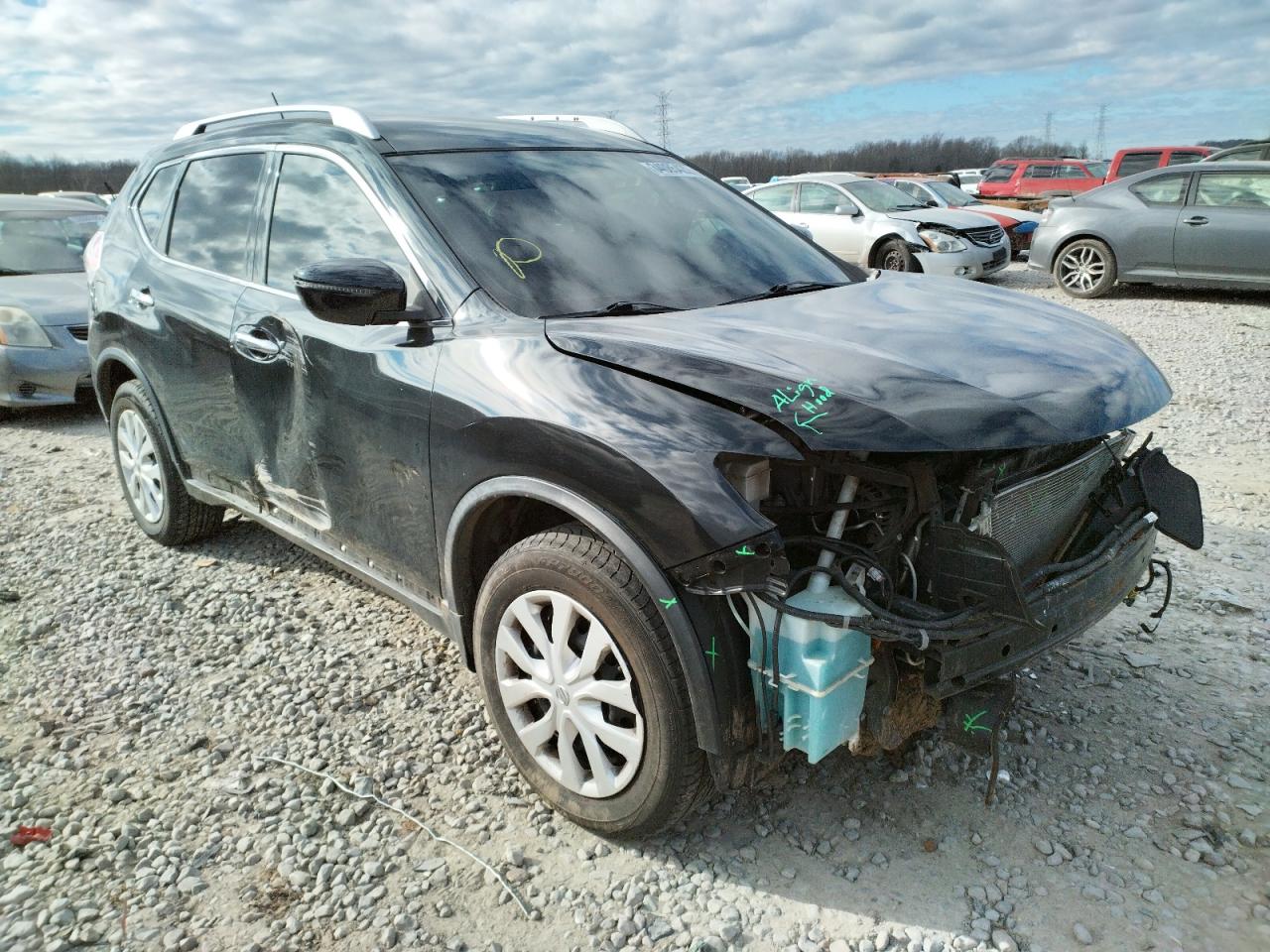 NISSAN ROGUE S 2016 with VIN KNMAT2MV2GP602249 - Photo from auction