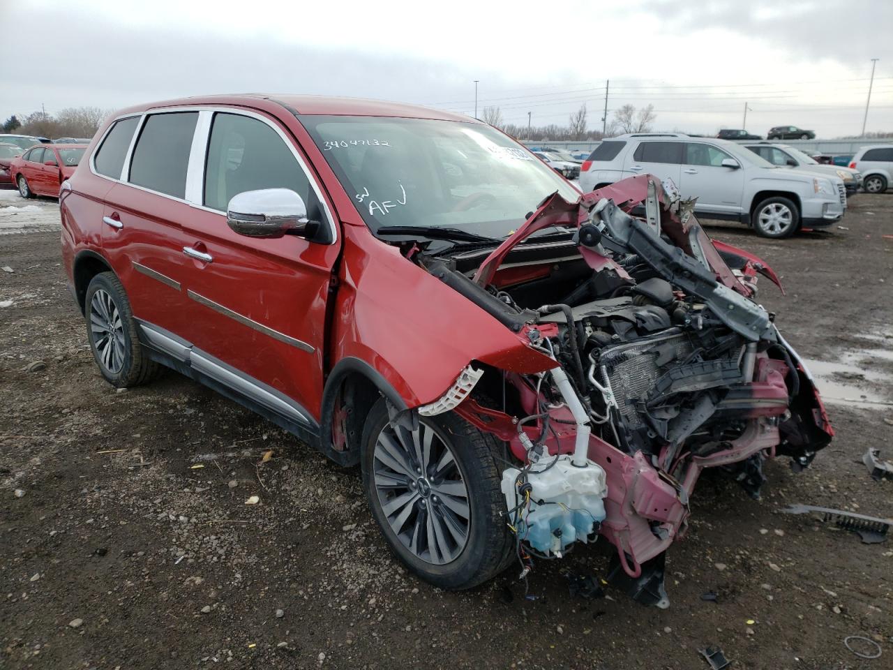 MITSUBISHI OUTLANDER 2019 with VIN JA4AD3A31KZ045122 - Photo from auction