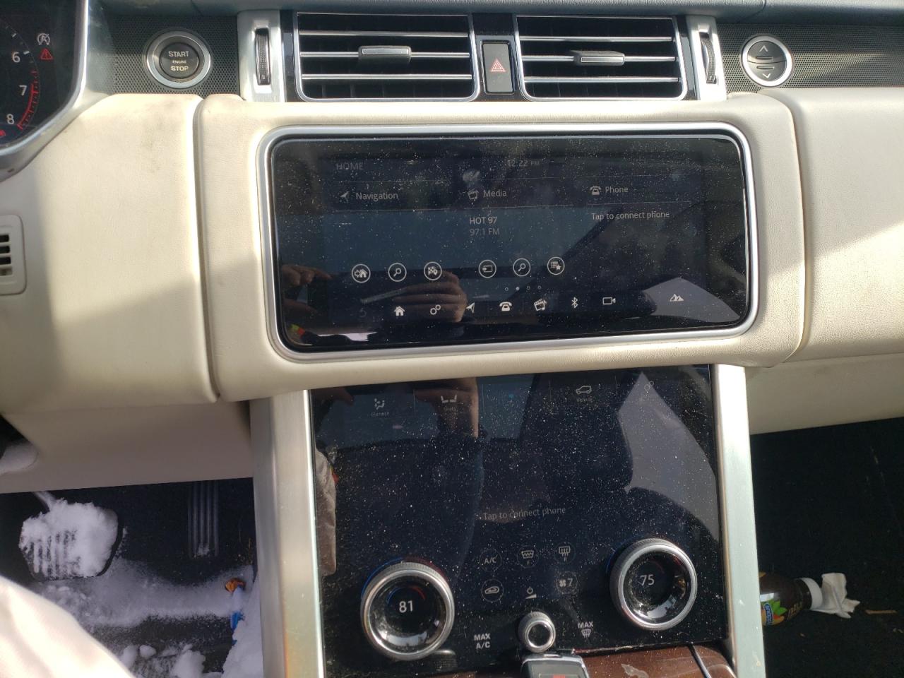 Photo 9 from auction – 2019 LAND ROVER RANGE ROVE with VIN SALGS2SV7KA527133