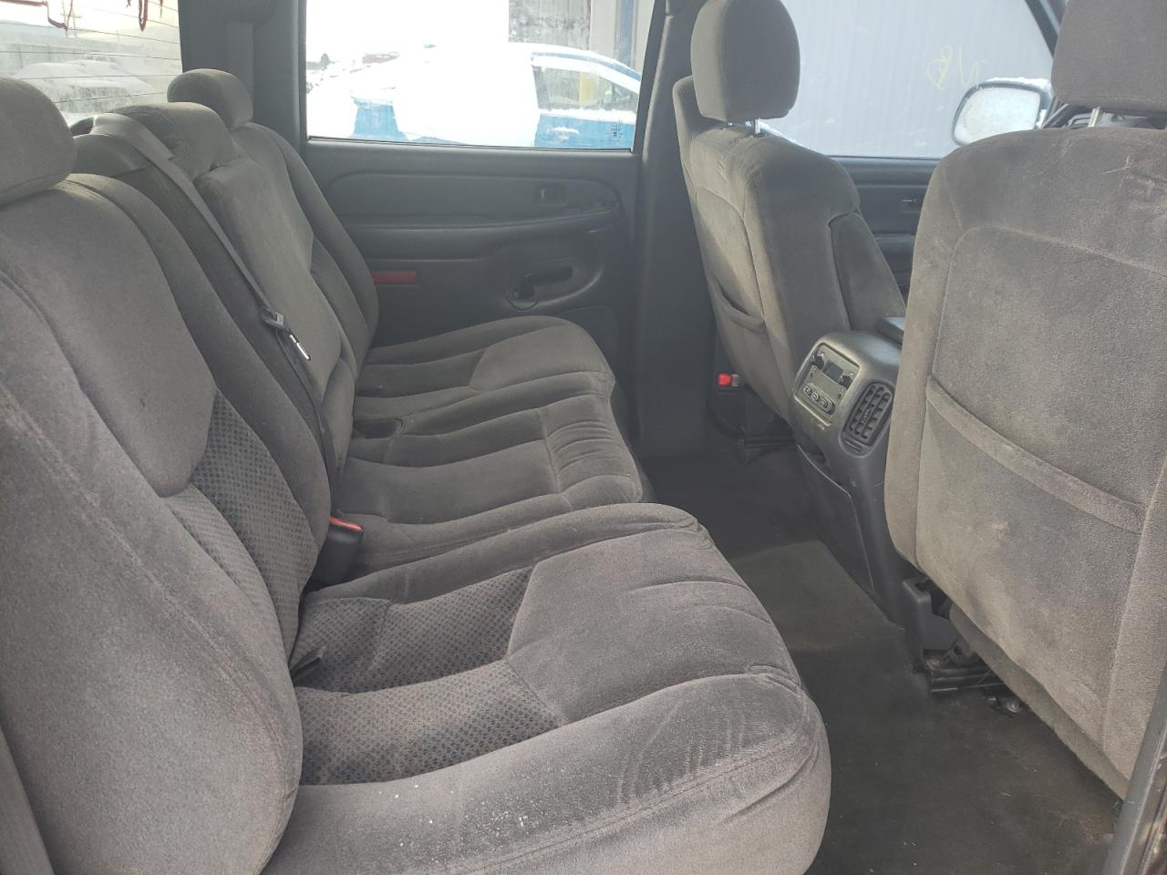 Photo 6 from auction – 2006 CHEVROLET SILVERADO with VIN 2GCEK13TX61195677