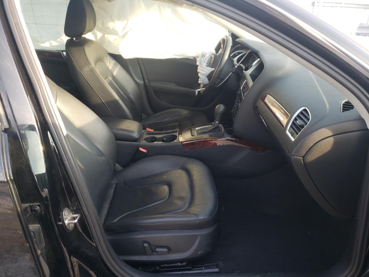 Photo 5 from auction – 2011 AUDI A4 PREMIUM with VIN WAUWFAFL1BA047371
