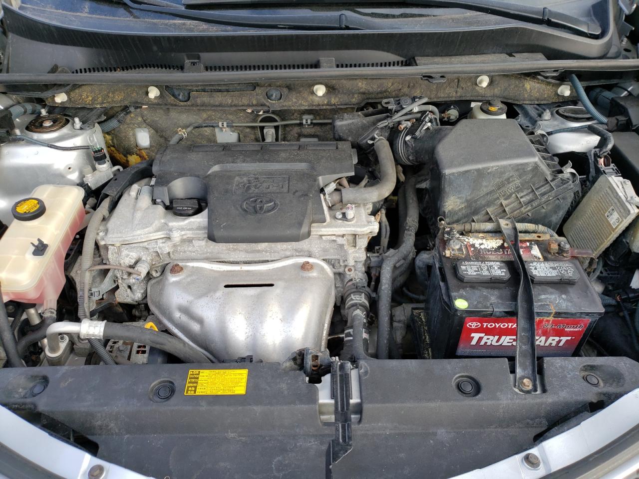 Photo 7 from auction – 2013 TOYOTA RAV4 XLE with VIN JTMRFREV5D5010305