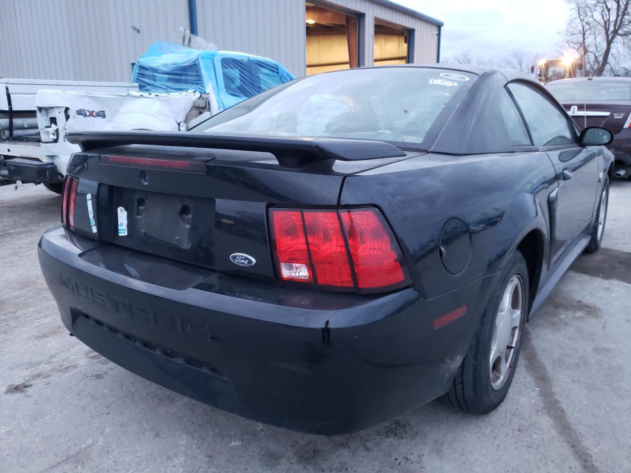 Photo 4 from auction – 2004 FORD MUSTANG with VIN 1FAFP40624F141047