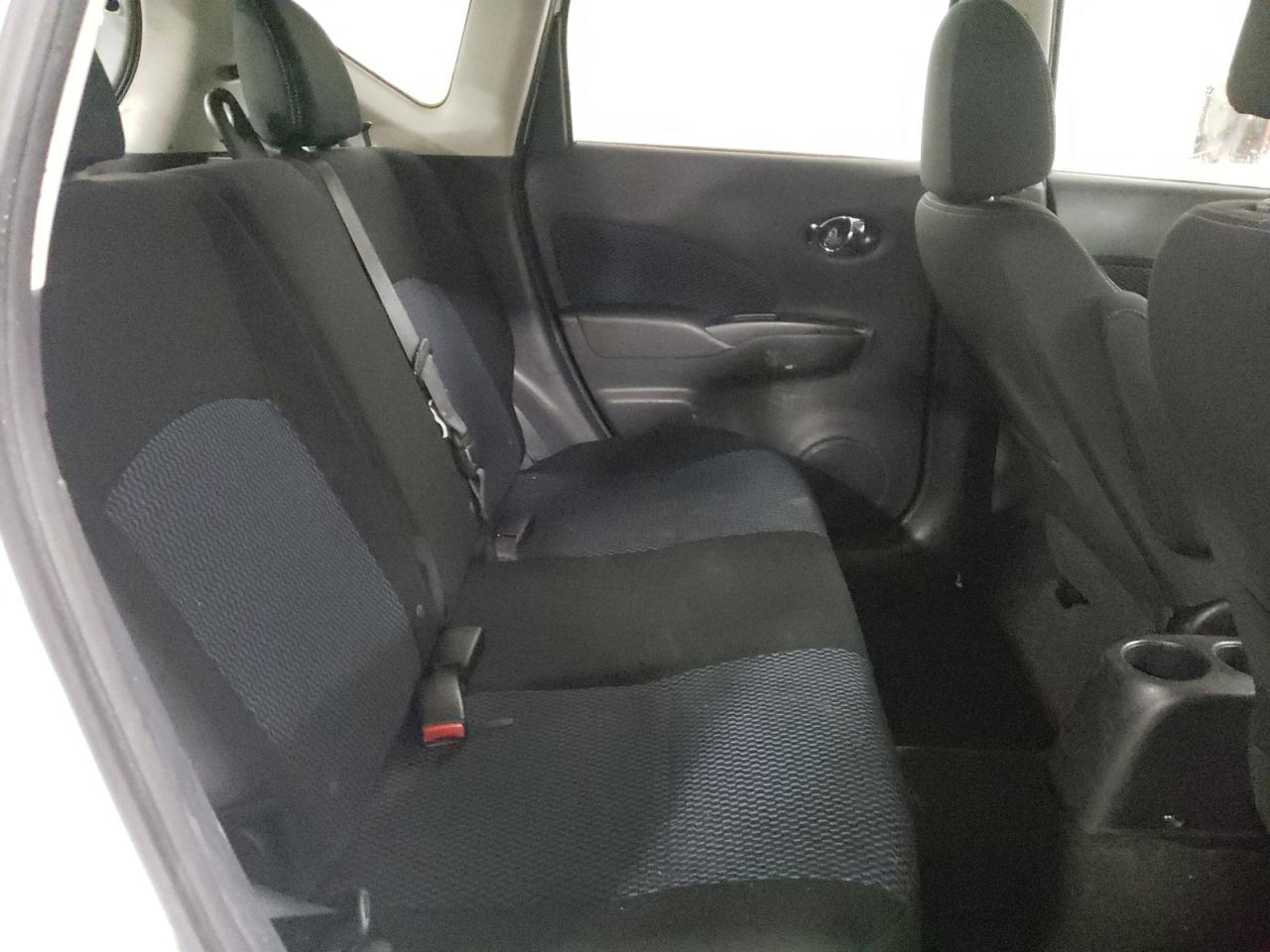 Photo 6 from auction – 2015 NISSAN VERSA NOTE with VIN 3N1CE2CPXFL428837