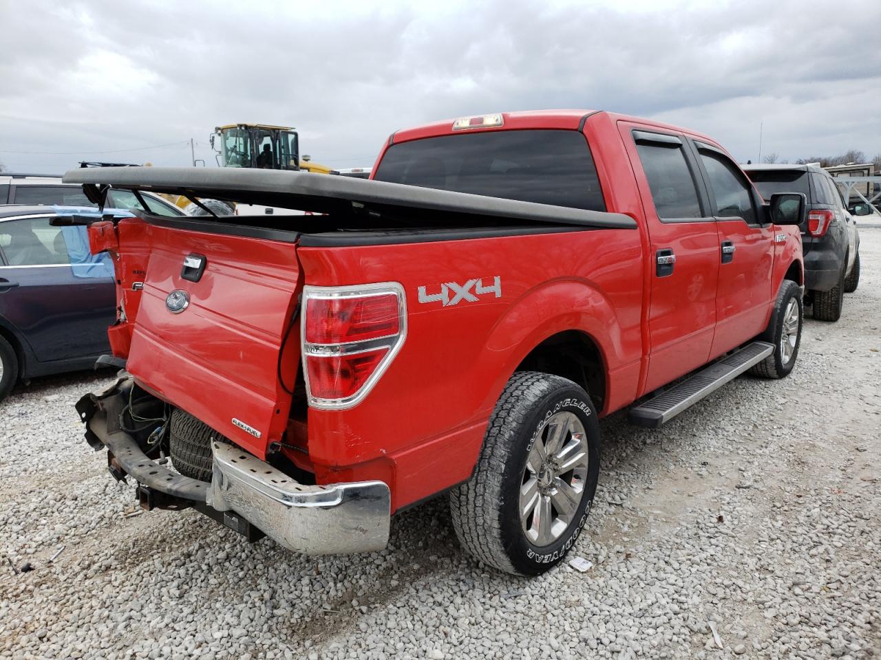 Photo 4 from auction – 2011 FORD F150 SUPER with VIN 1FTFW1EF2BFD30105
