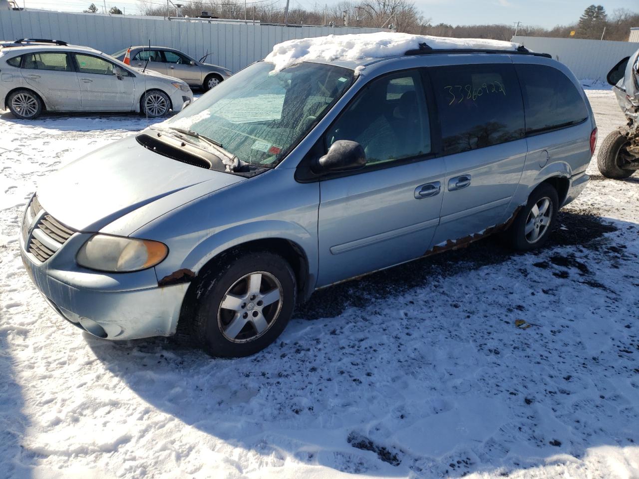 Photo 9 from auction – 2005 DODGE GRAND CARA with VIN 2D4GP44L25R172214