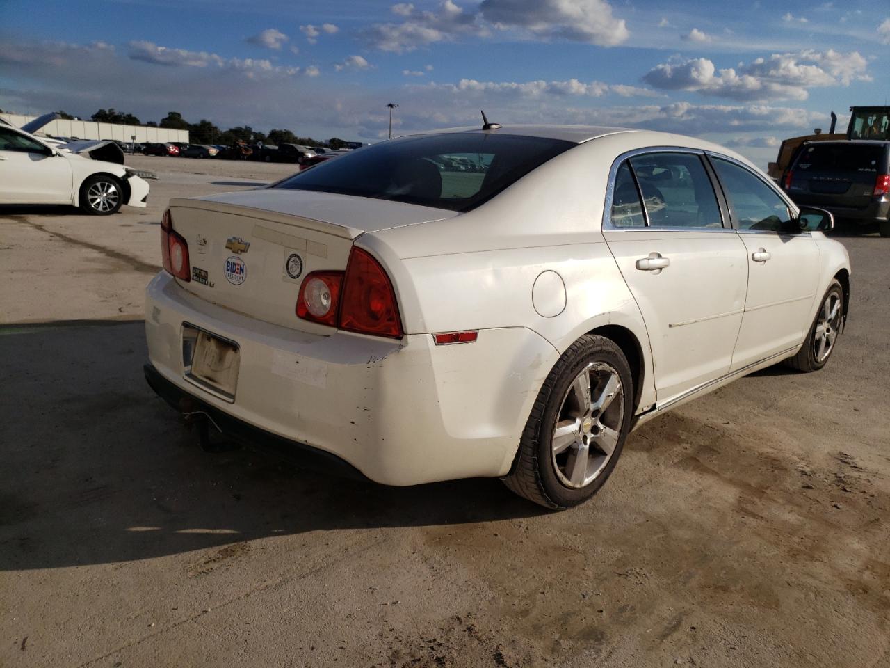 Photo 4 from auction – 2011 CHEVROLET MALIBU 2LT with VIN 1G1ZD5E12BF122667