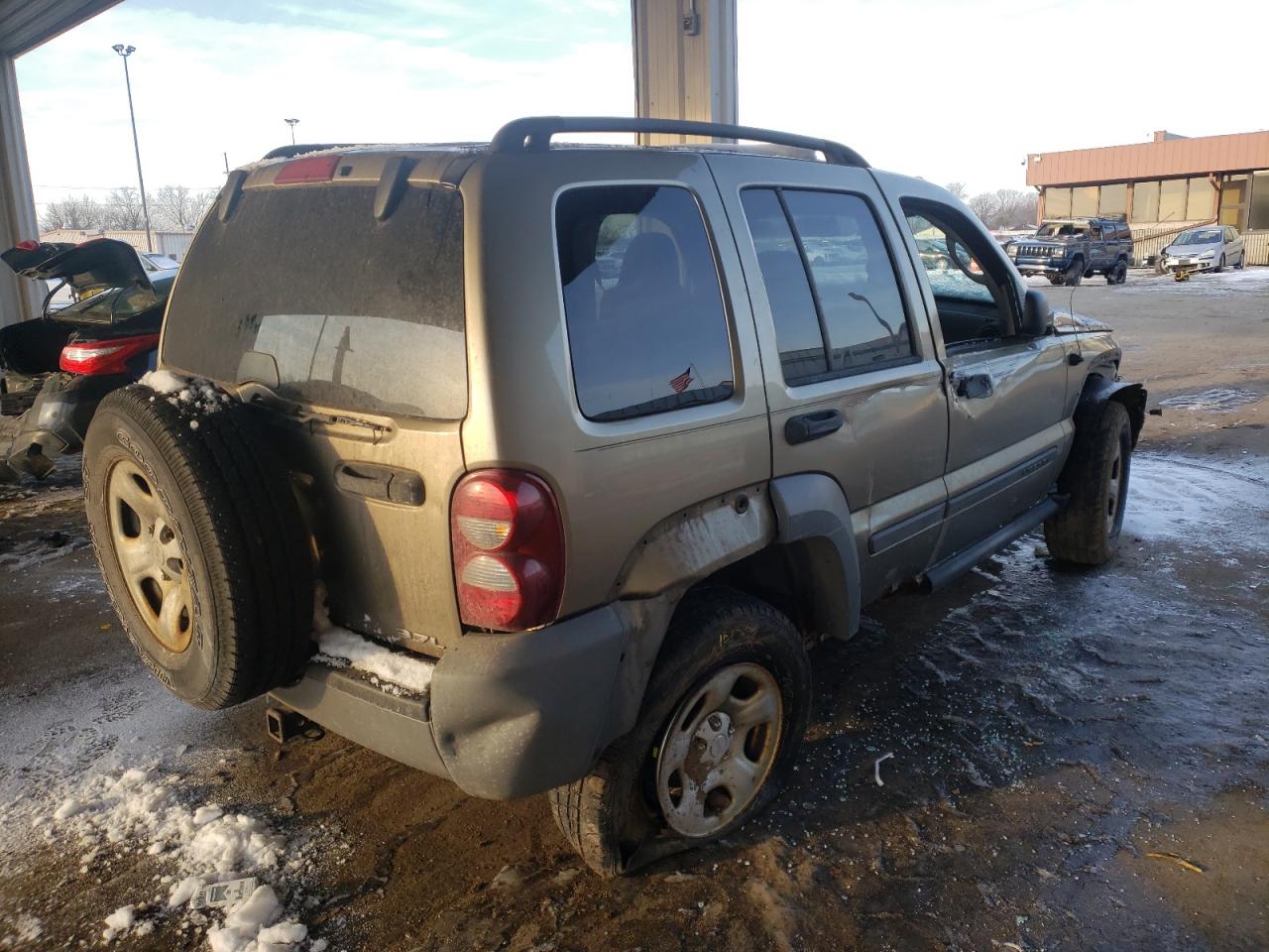 Photo 4 from auction – 2005 JEEP LIBERTY SP with VIN 1J4GL48K65W522133