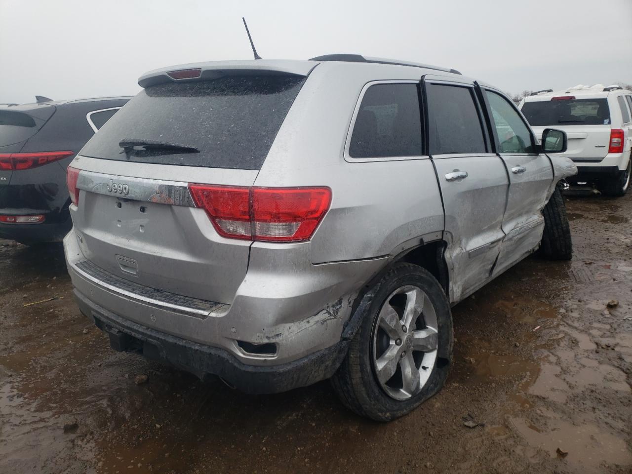Photo 4 from auction – 2012 JEEP GRAND CHER with VIN 1C4RJECG9CC319068