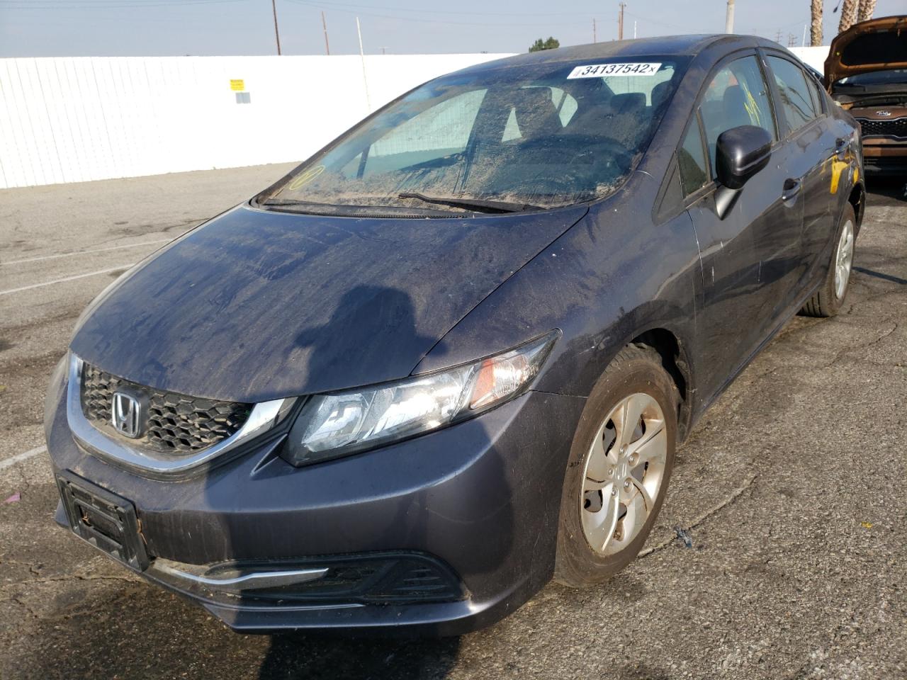 Photo 2 from auction – 2014 HONDA CIVIC LX with VIN 19XFB2F50EE266362