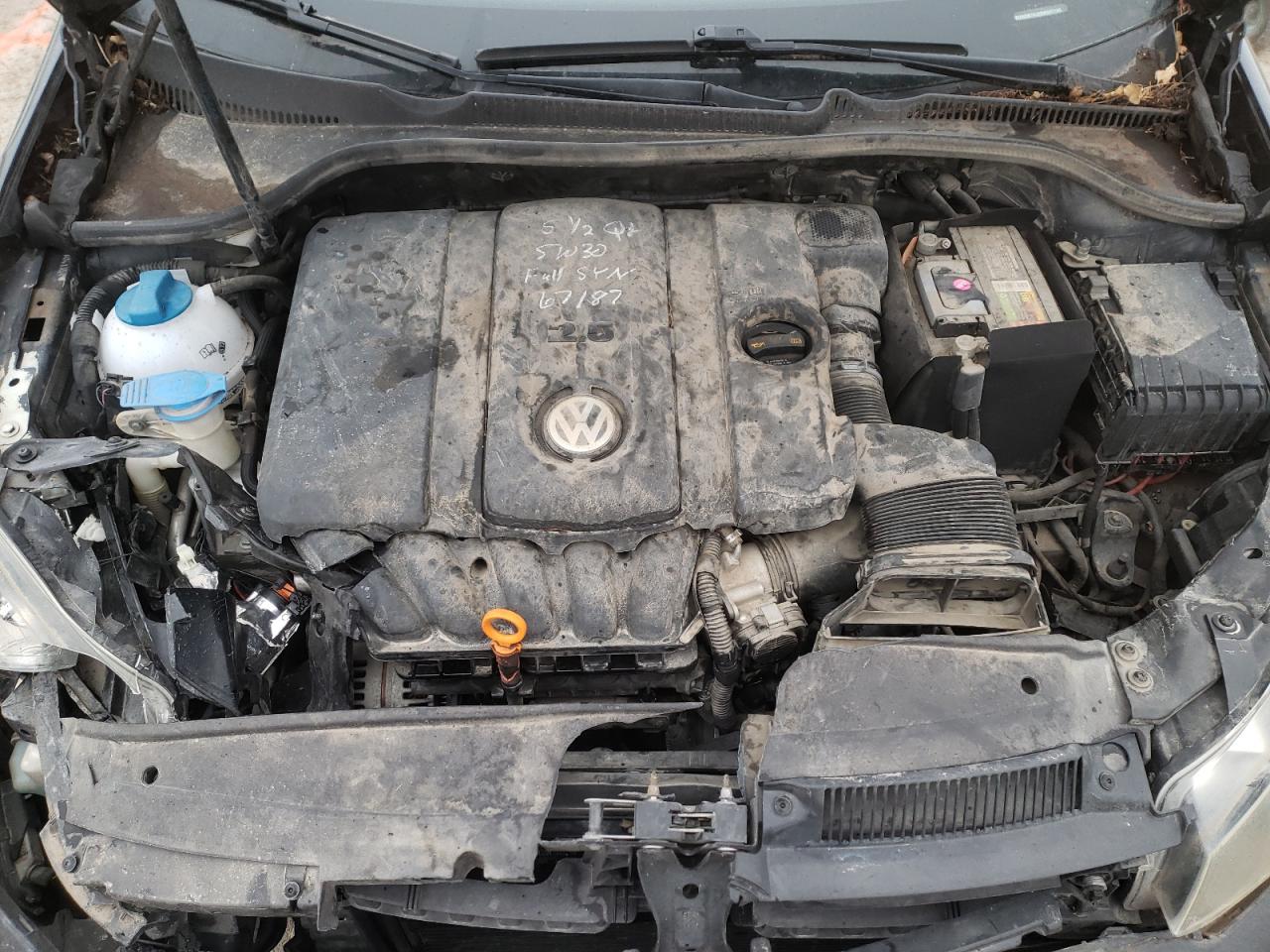 Photo 7 from auction – 2013 VOLKSWAGEN GOLF with VIN WVWDB7AJ2DW041194