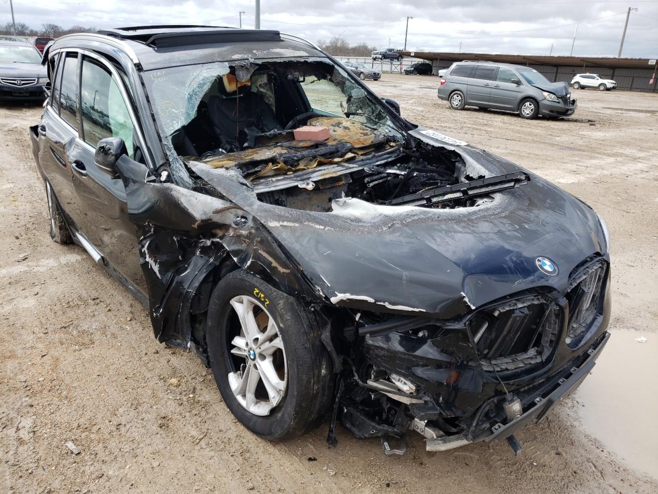 BMW X3 SDRIVE3 2019 with VIN 5UXTR7C57KLR43862 - Photo from auction