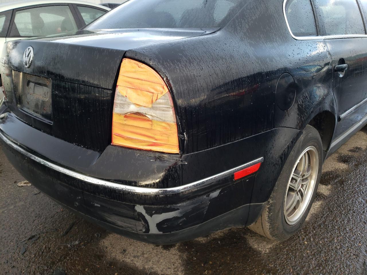 Photo 9 from auction – 2001 VOLKSWAGEN PASSAT GLS with VIN WVWPD63B11E119246